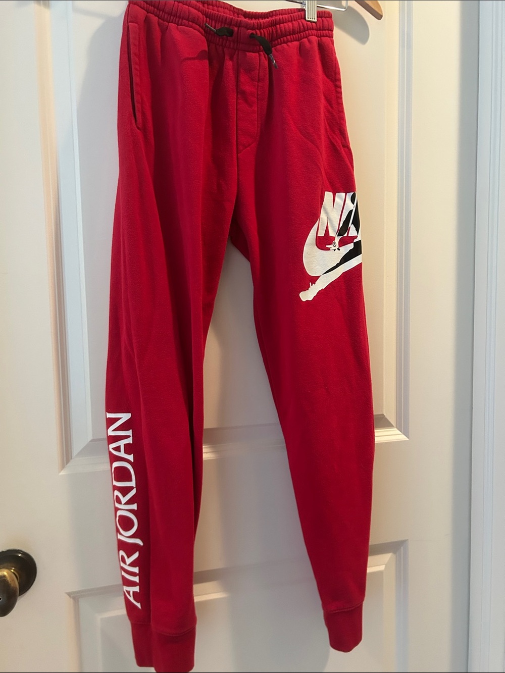Nike Air Jordan Logo Graphic drawstring Joggers Sweatpants kids size L 12-13 YRS